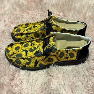 NWOT Simply Southern Yellow and Black Floral Shoes